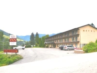 North Shore Inn 
