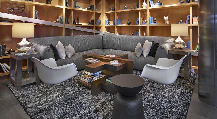 Renaissance Edmonton Airport Hotel, A Marriott Luxury & Lifestyle Hotel 