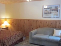 Auberge aux Toits Rouges 