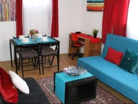 Adib Apartments - 150 Young St, Unit 4 (Basement) 