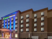 Holiday Inn Express & Suites Ottawa East-Orleans 