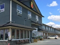 Super 8 Peace River 