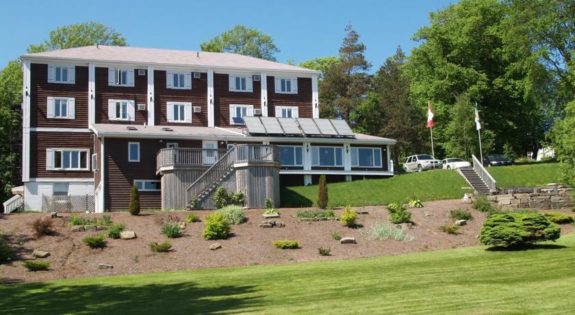 Braeside Country Inn 