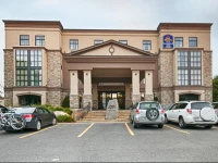 Best Western Plus Perth Parkside Inn &amp; Spa 