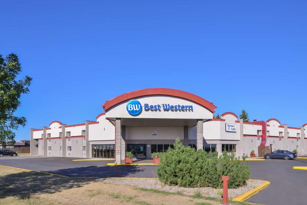 Best Western Marquis Inn &amp; Suites 