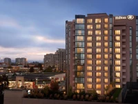 Hilton Vancouver Airport 
