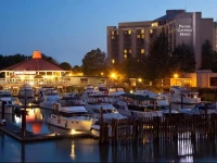 Pacific Gateway Hotel at Vancouver Airport 