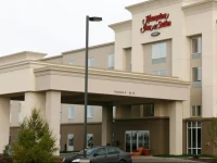 Hampton Inn & Suites Red Deer 