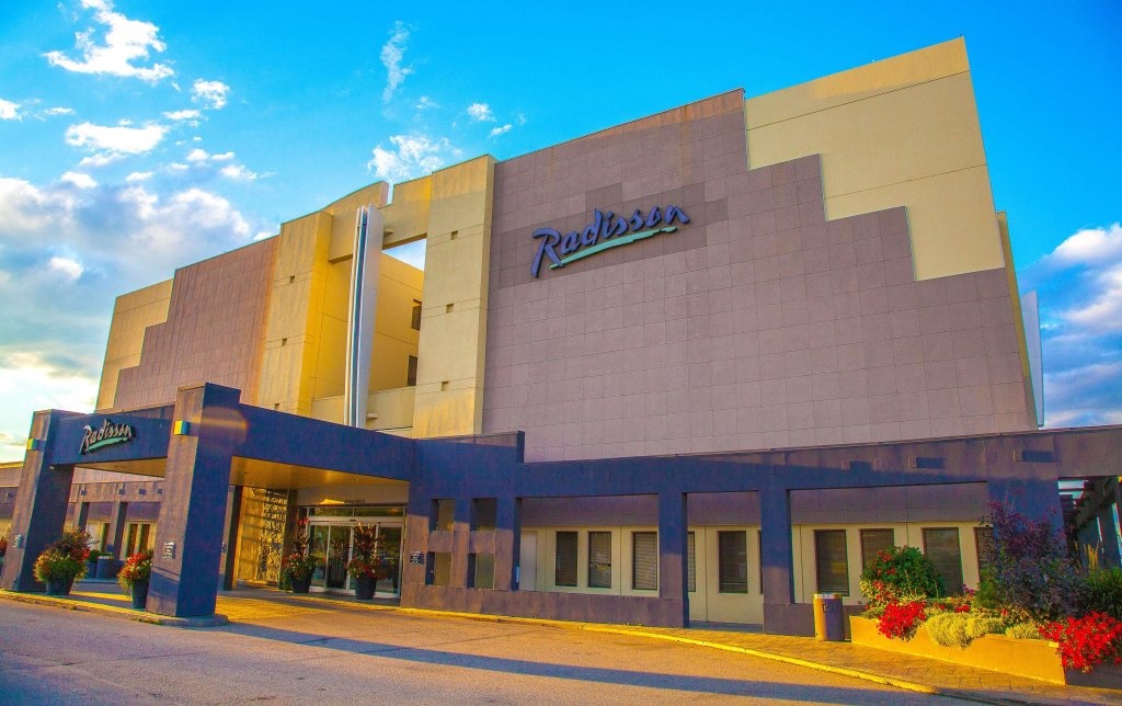 Radisson Hotel Red Deer 