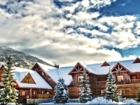 Glacier House Hotel & Resort 