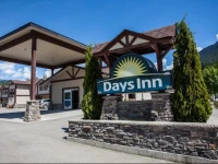 Days Inn & Suites-Revelstoke 