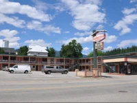 Alpine Inn & Suites 