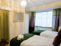Gable Lodge London Enfield 295 