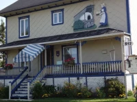 GГ®te des Ptites Madames Bed and Breakfast 