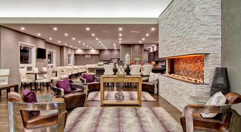 Home Inn & Suites-Saskatoon South 