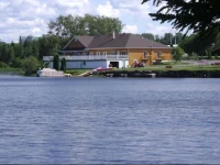 Auberge Du Lac Malcom 