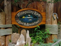 Tranquility Bay Waterfront Inn 