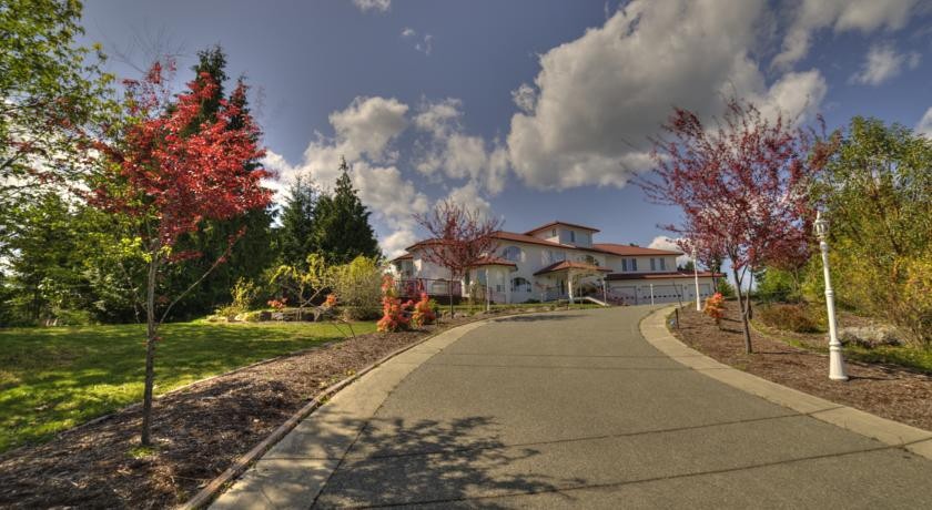 Shawnigan Vacations 