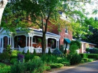 The Country Doll House B&B 