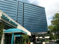 Derek Hotel 4*
