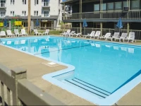 Hotel & Condos Stoneham 