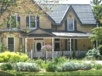 Ambercroft Bed and Breakfast 
