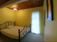 Vancouver Sun Hostel 