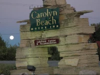 Carolyn Beach Inn 