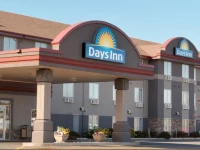 Days Inn and Suites Thunder Bay 