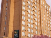 Quality Hotel & Suites Toronto Airport East 