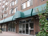 Neill-Wycik Backpackers Hotel 