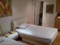 Dundas Apartments & Suites 