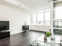 LifeSuites Lakeside Mimico 