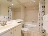 Royal Stays Furnished Apartments-Blue Jays Way 