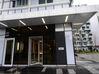 Whitehall Suites - Front Street 