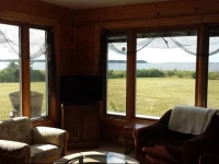 Currans Waterfront Hideaway 
