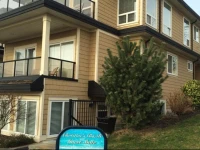 White Rock Beach Inn 