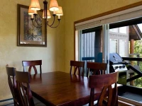 Benchlands Townhomes by Blackcomb Peaks Accommodation 