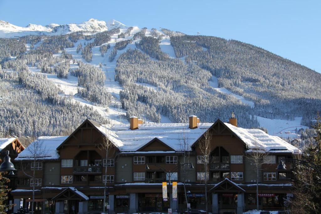 Marketplace Lodge by Whistler Retreats 