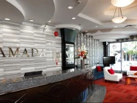 Ramada Vancouver Downtown 