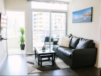 Two-Bedroom Apartment 1st Ave Apartment 