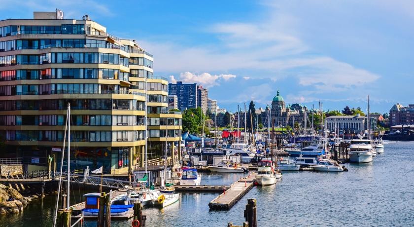 Victoria Regent Waterfront Hotel & Suites 