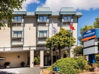 Howard Johnson Hotel - Victoria 