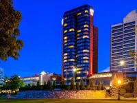 Best Western Plus Waterfront Hotel 