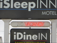iSleep Inn Motel