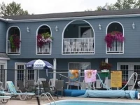 Kingsbridge Inn / Bon-Air Motel 