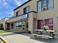 Canadas Best Value Inn Whitecourt 