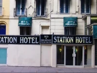 Victoria Station Hotel 