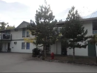 Airport Inn Lakeside 