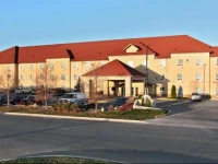 Quality & Inn Suites Yorkton 